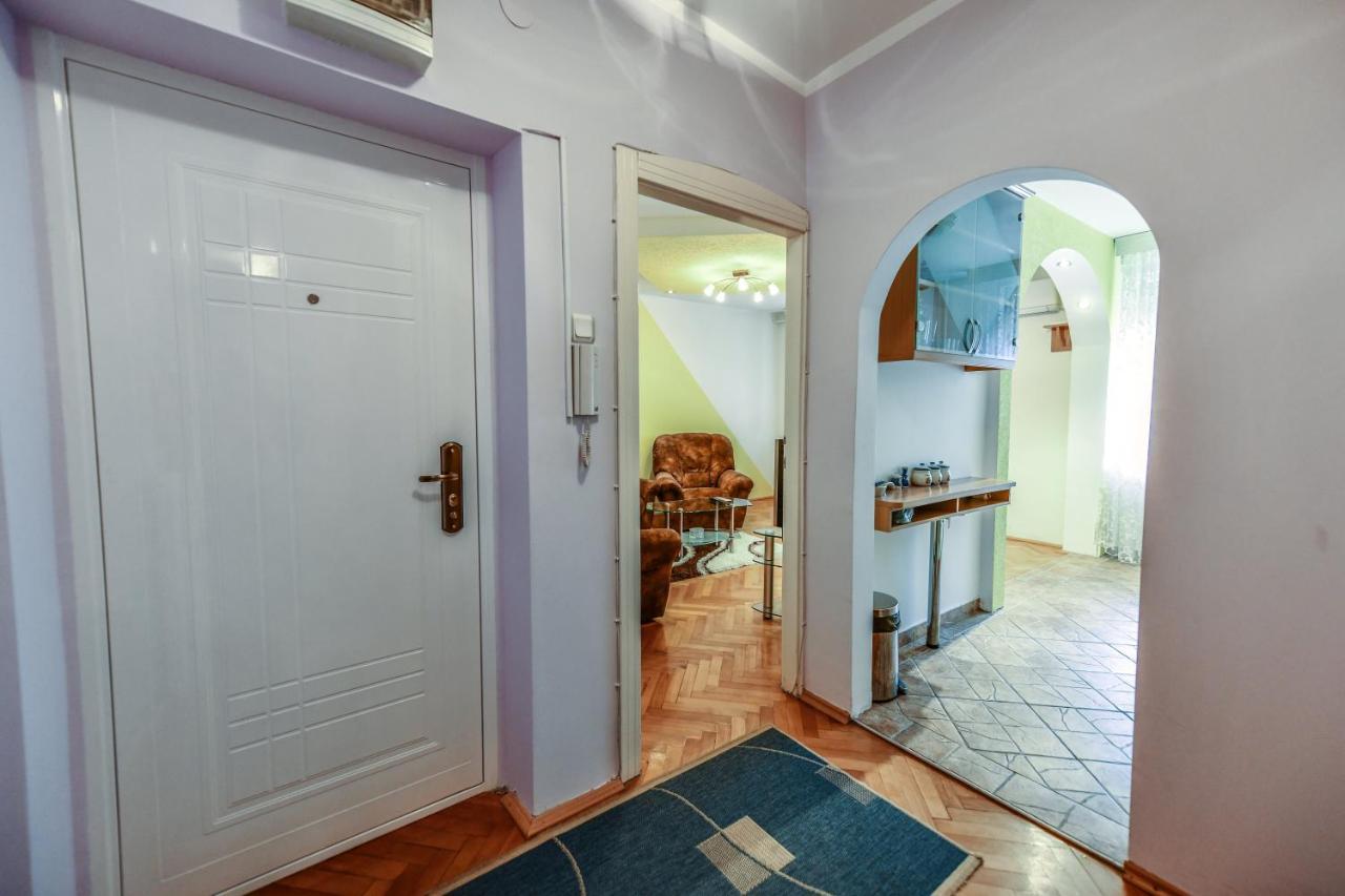 Lux Apartman Cvetkovic Kraljevo Exterior photo