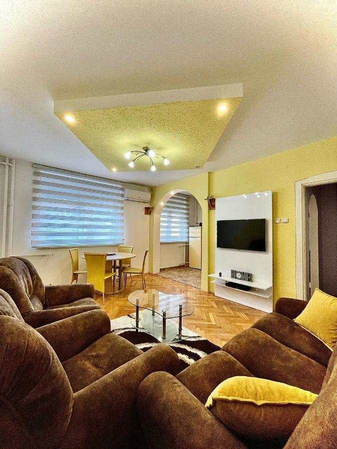 Lux Apartman Cvetkovic Kraljevo Exterior photo